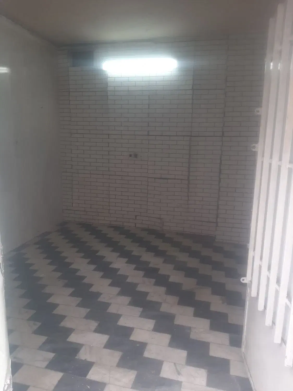 اجاره مغازه ۲۰متری