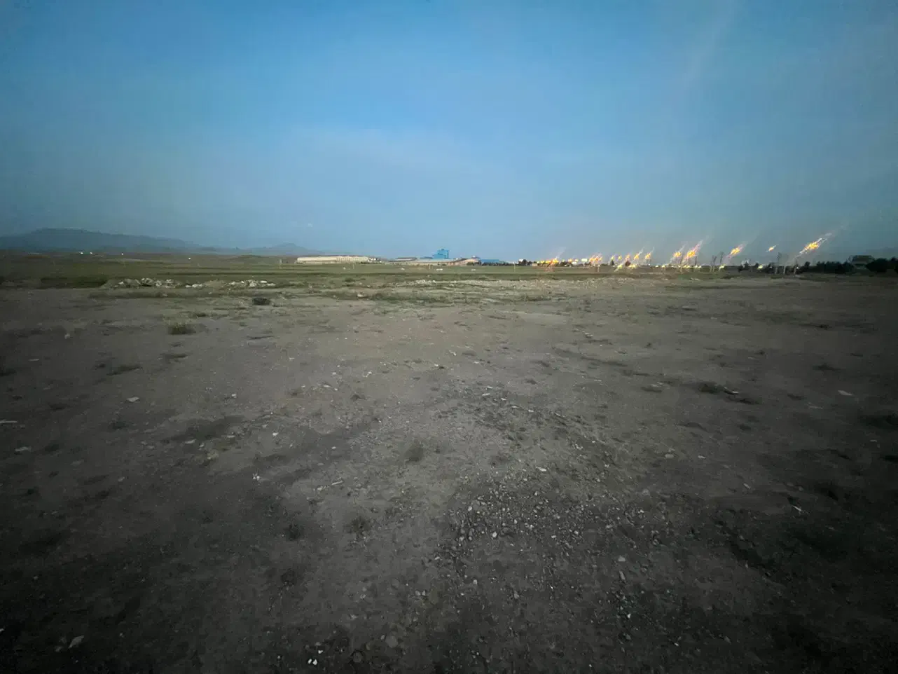 زمین ملک سند دار