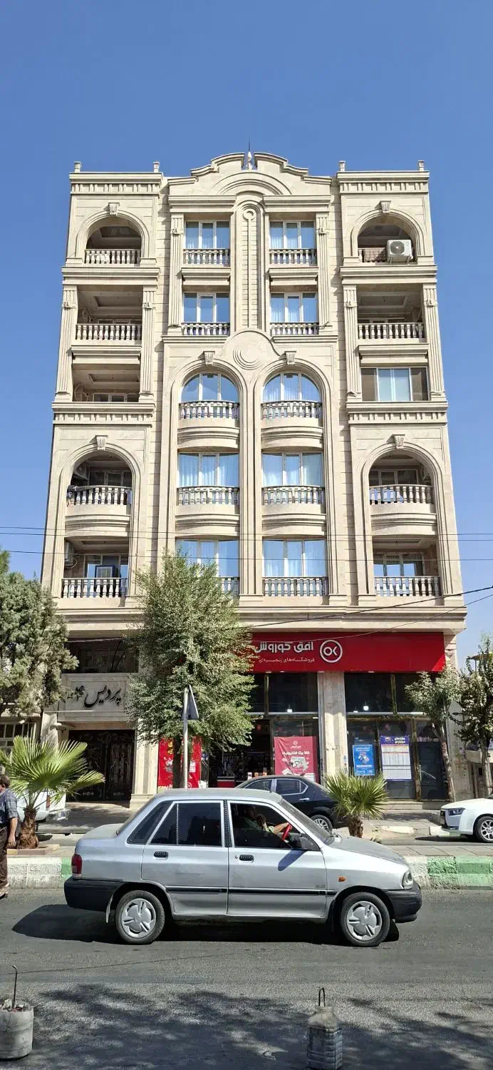 ۲۰۵ متر آپارتمان در باقرشهر شهرری