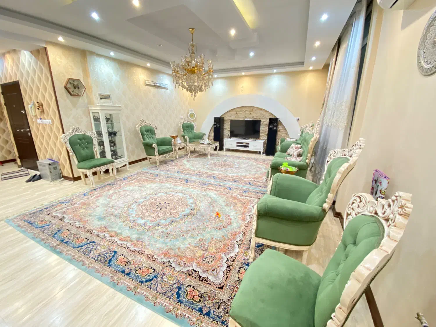 ۱۳۰ متری تک واحدی