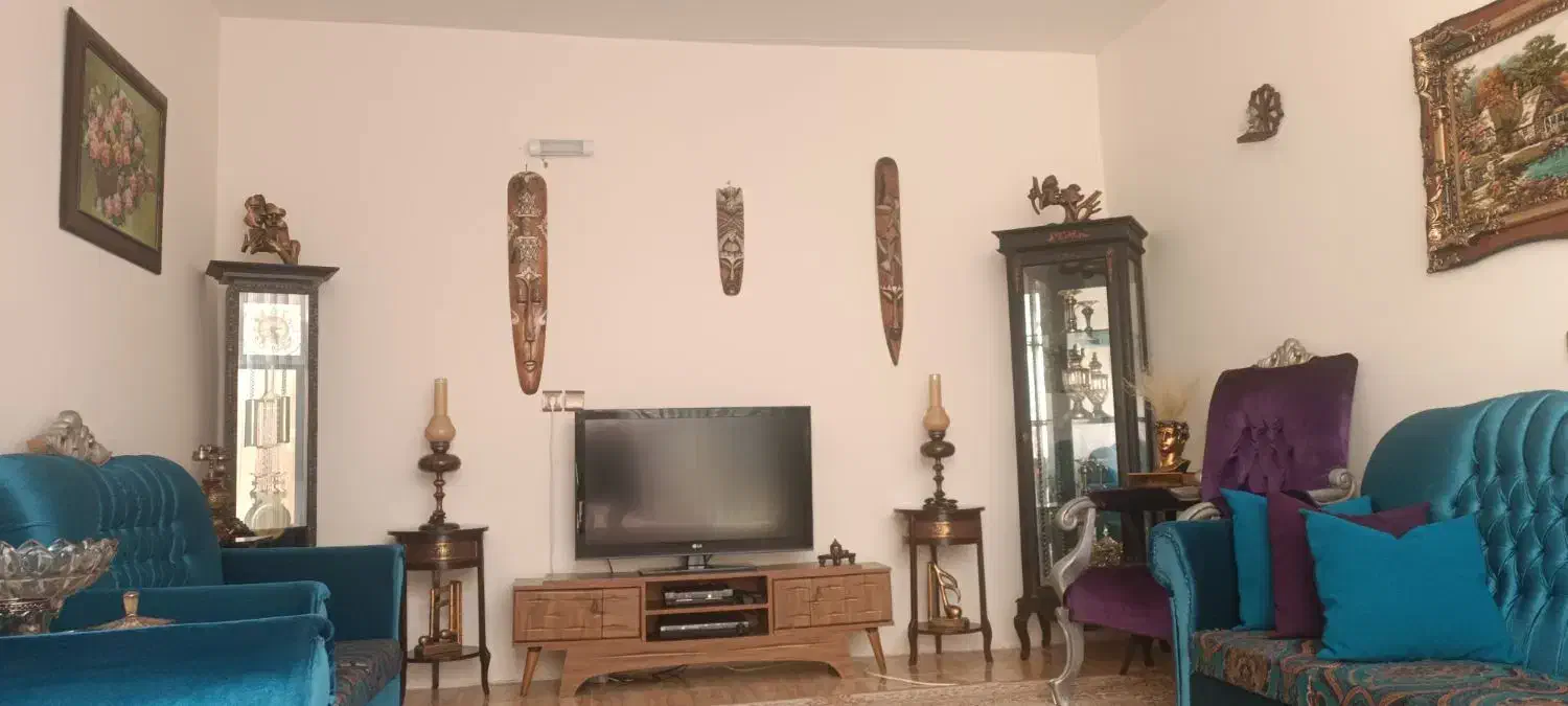 منزل حیاطی ۸۰ متری