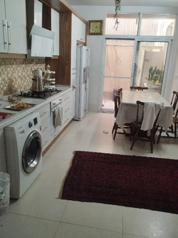 تهاتر ۲۵۰ متر ی ویلایی با اپارتمان
