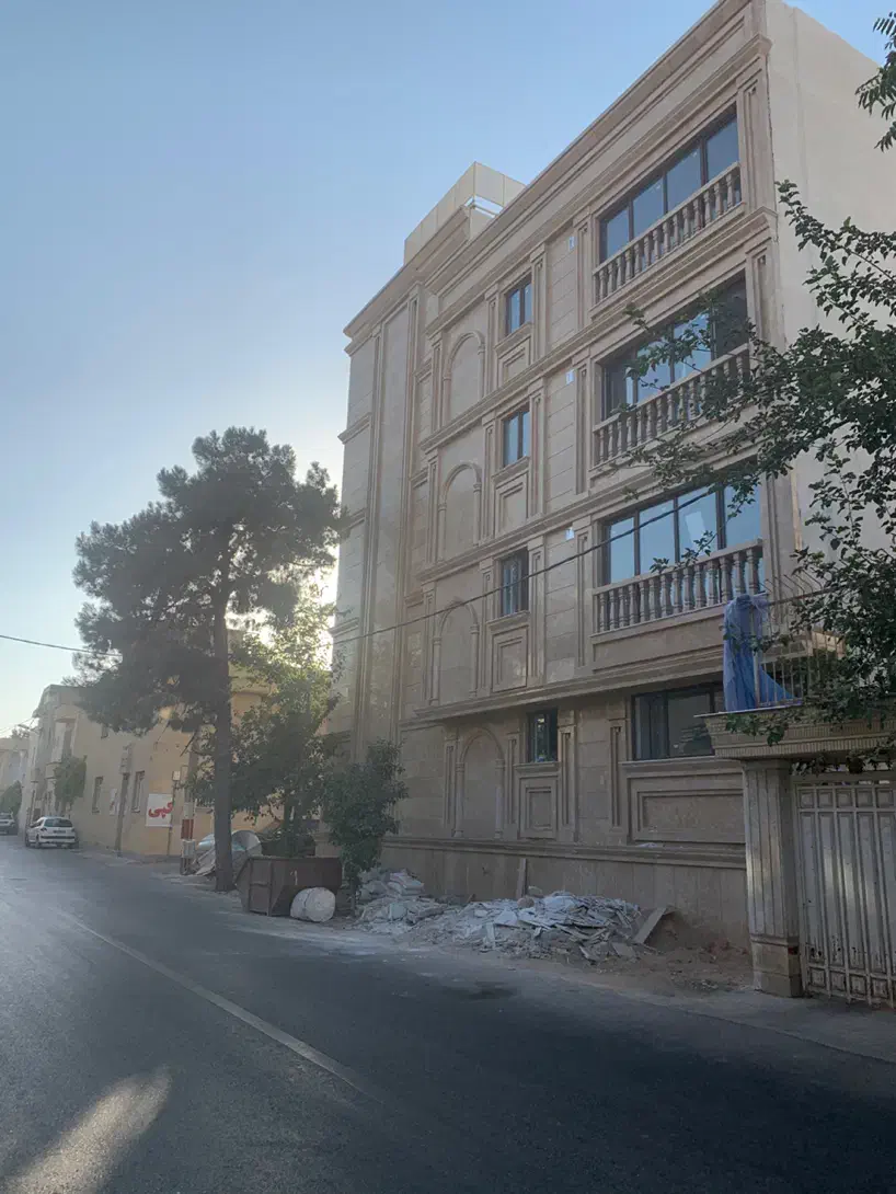 اپارتمان ۳ خوابه