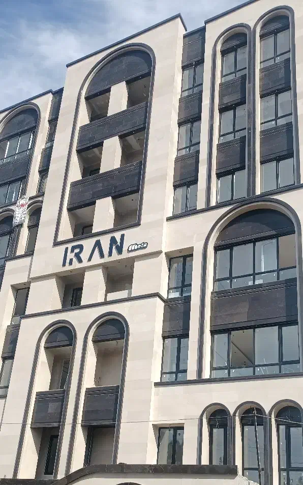 زمین ۱۲۰۰ متری،تجاری مسکونی ۳نبش میدان الهیه