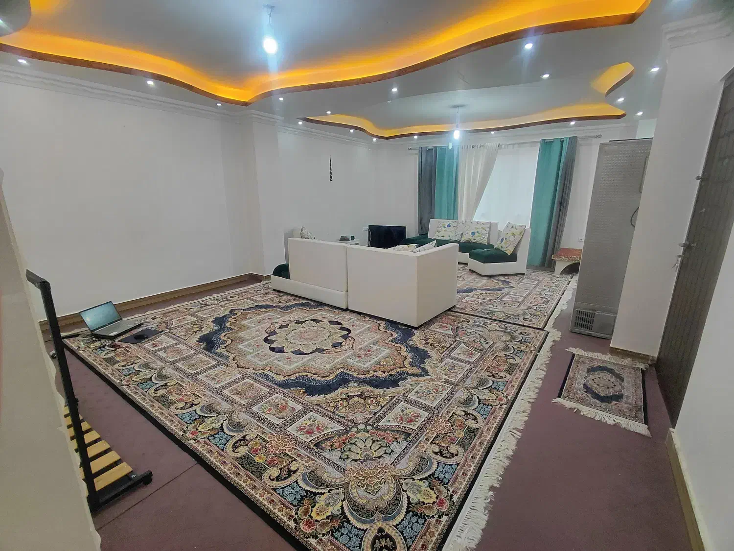 معاوضه سند دار تک واحدی رشت با سنندج