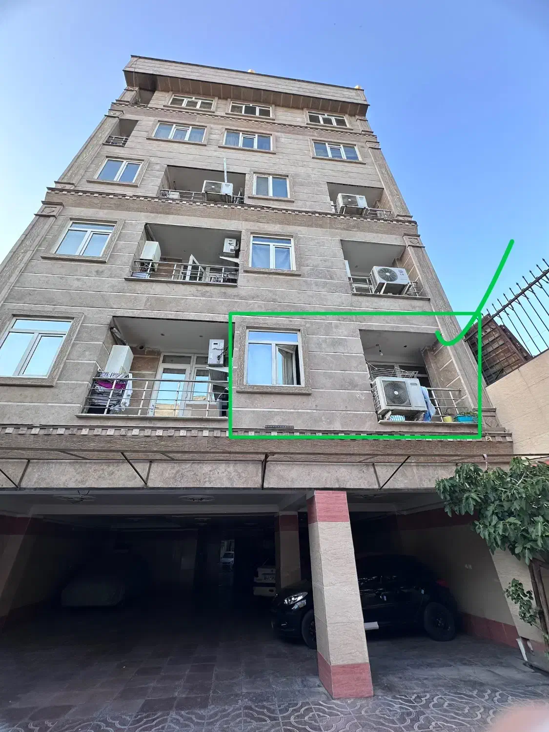 ساختمان ۷۵ متری