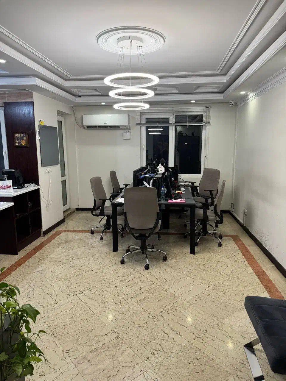 ۱۰۰ مترستاری هجرت مبله