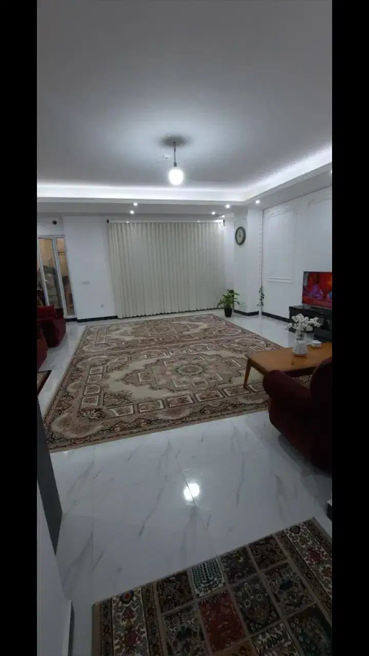 واحد نوساز در مرکز شهر