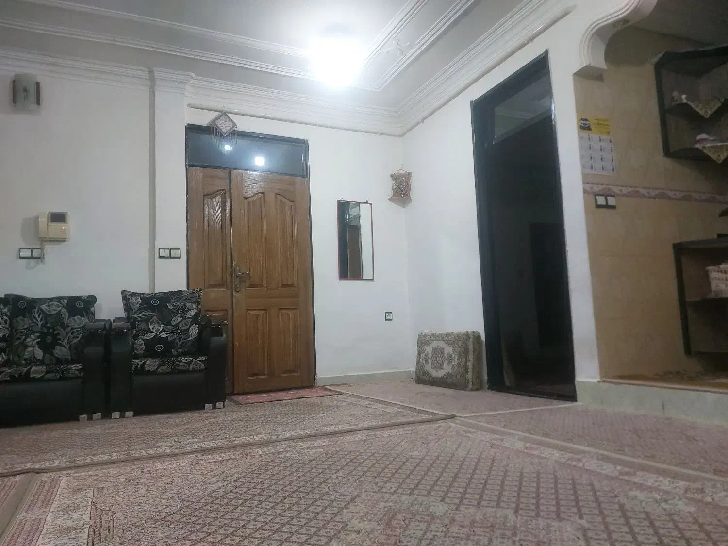 ۷۰ متری ورودی جدا