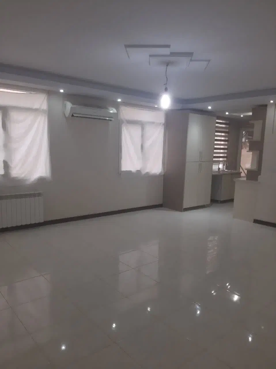 آپارتمان ۶۰ متری با کولر گازی