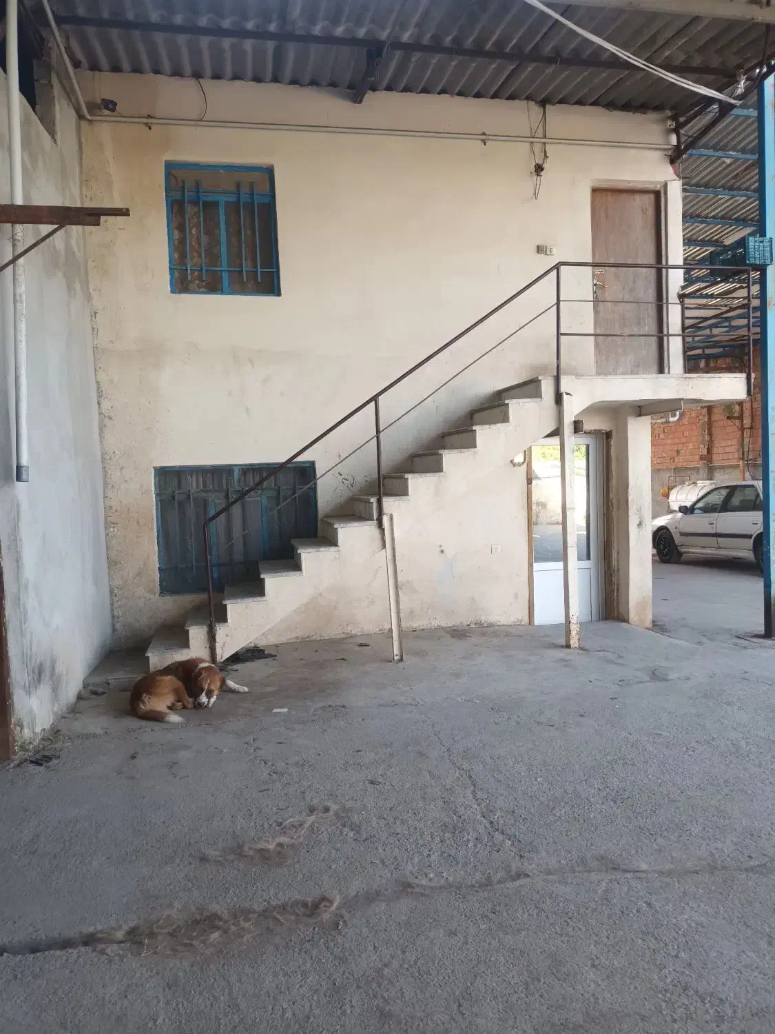 فروش انباروسوله ومسکونی وسرایداری
