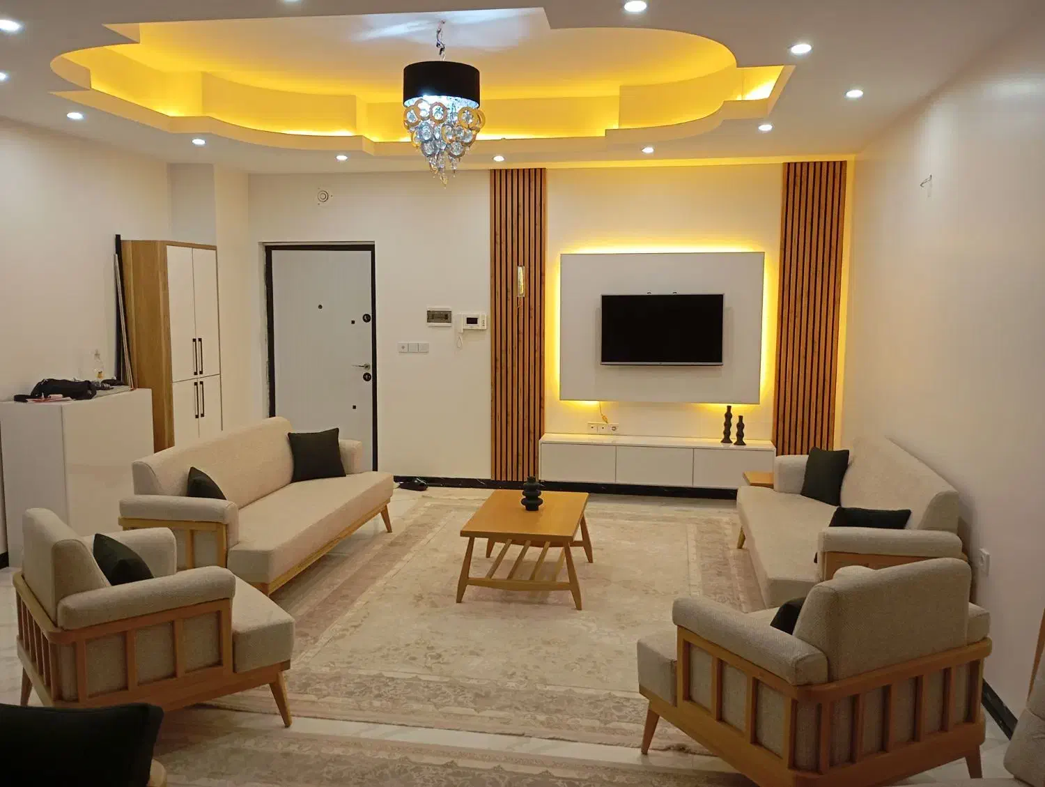نوساز فول امکانات