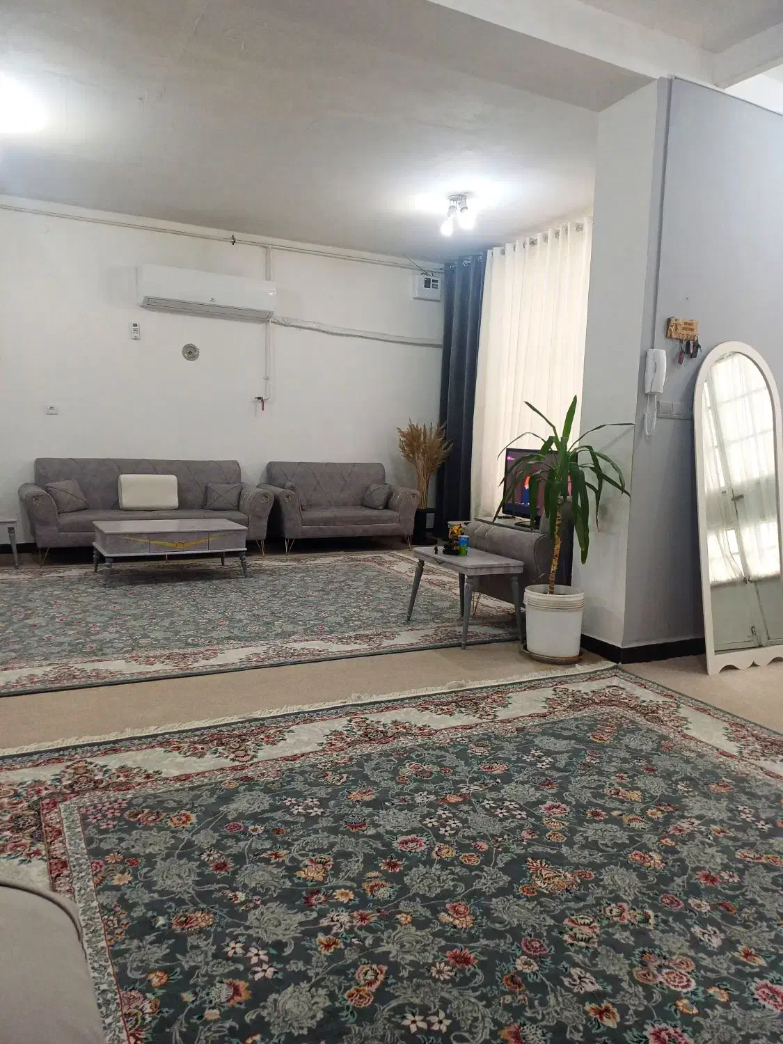 خانه ویلایی با متراژ بالا فول