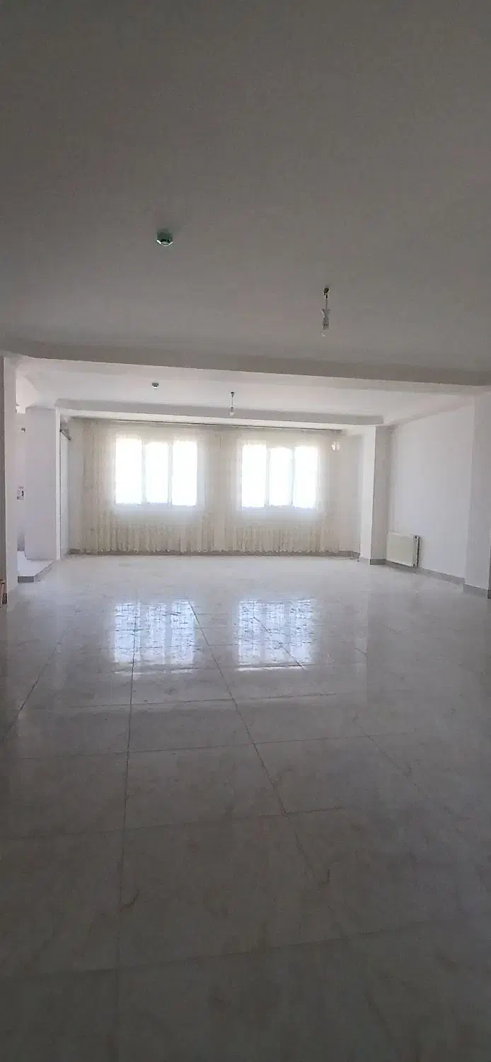 اجاره ۱۶۲ متری خ شهید امینی
