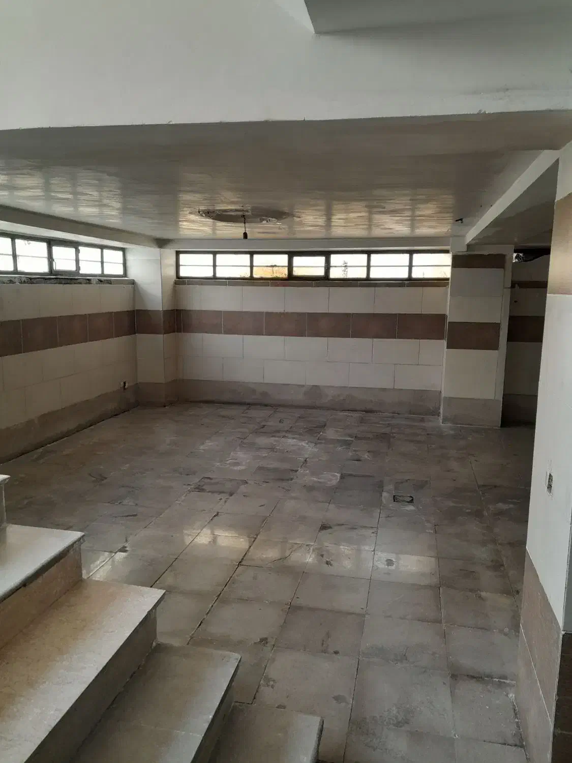 رهن و اجاره تولیدی،کارگاه، دفتر کار،مطب شهرک وایین