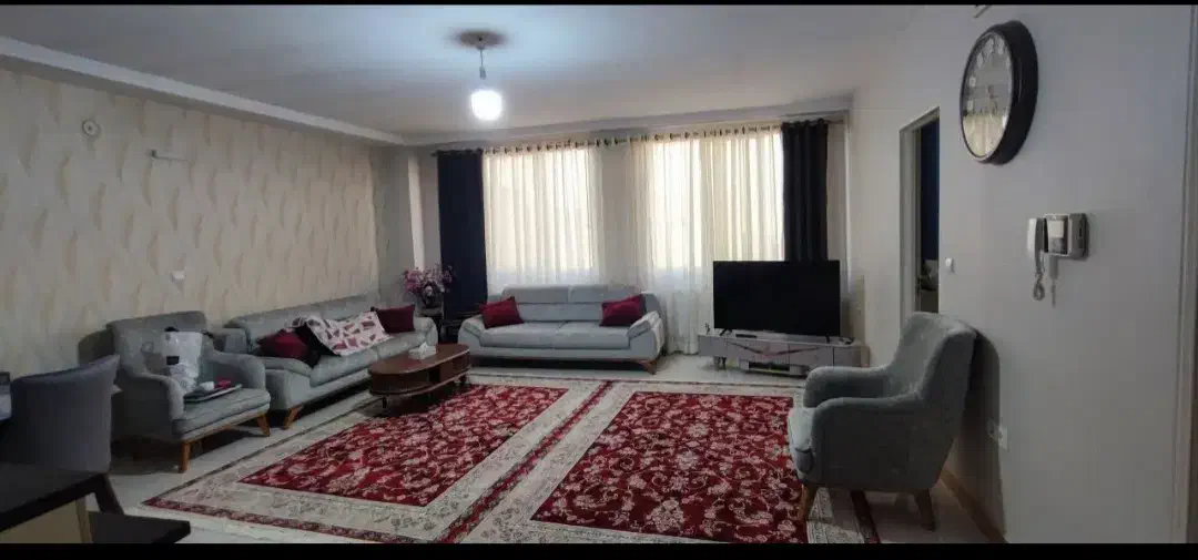 آپارتمان ۹۶متری گلشهر