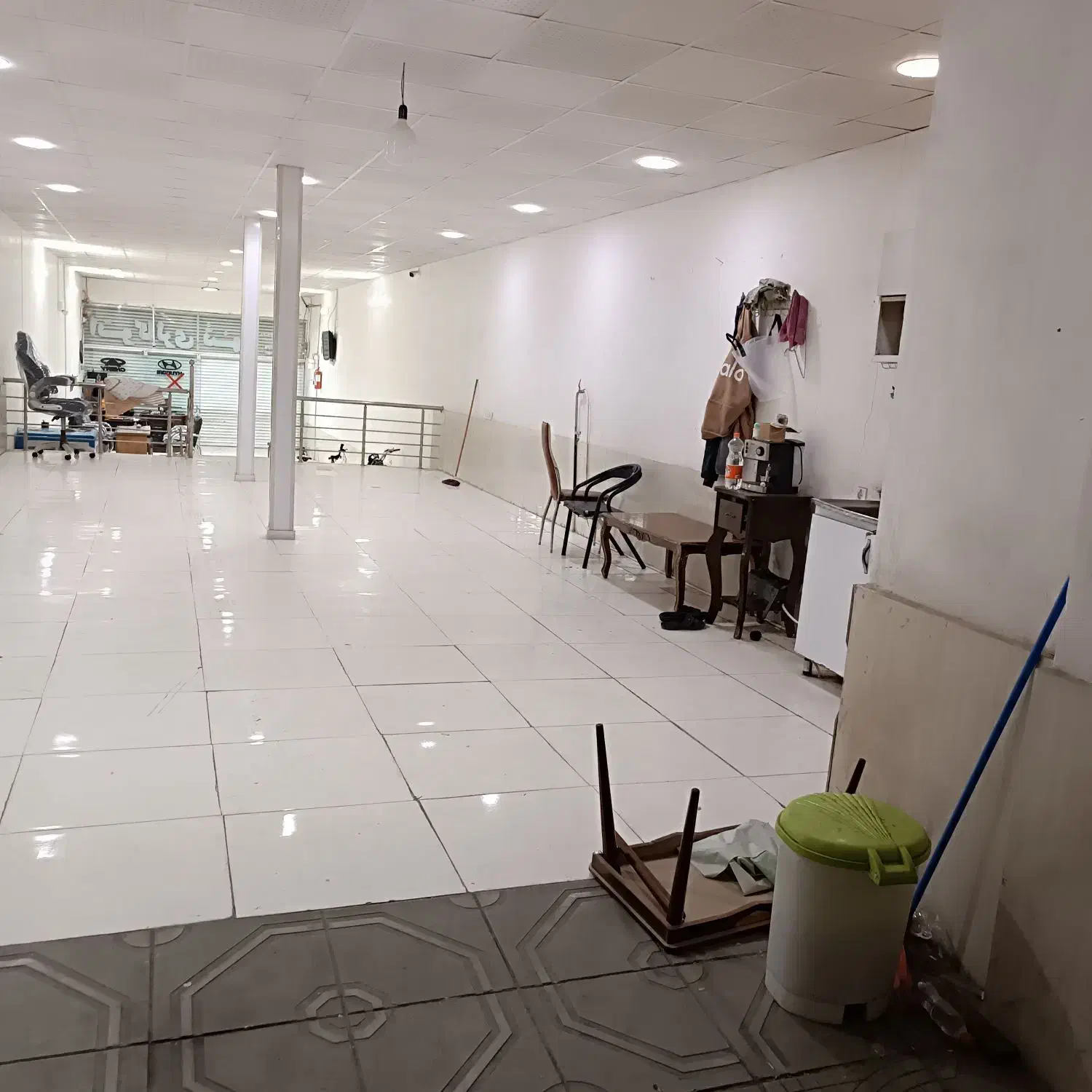 یک باب مغازه رهن و اجاره مناسب برای نمایشگاه خودرو
