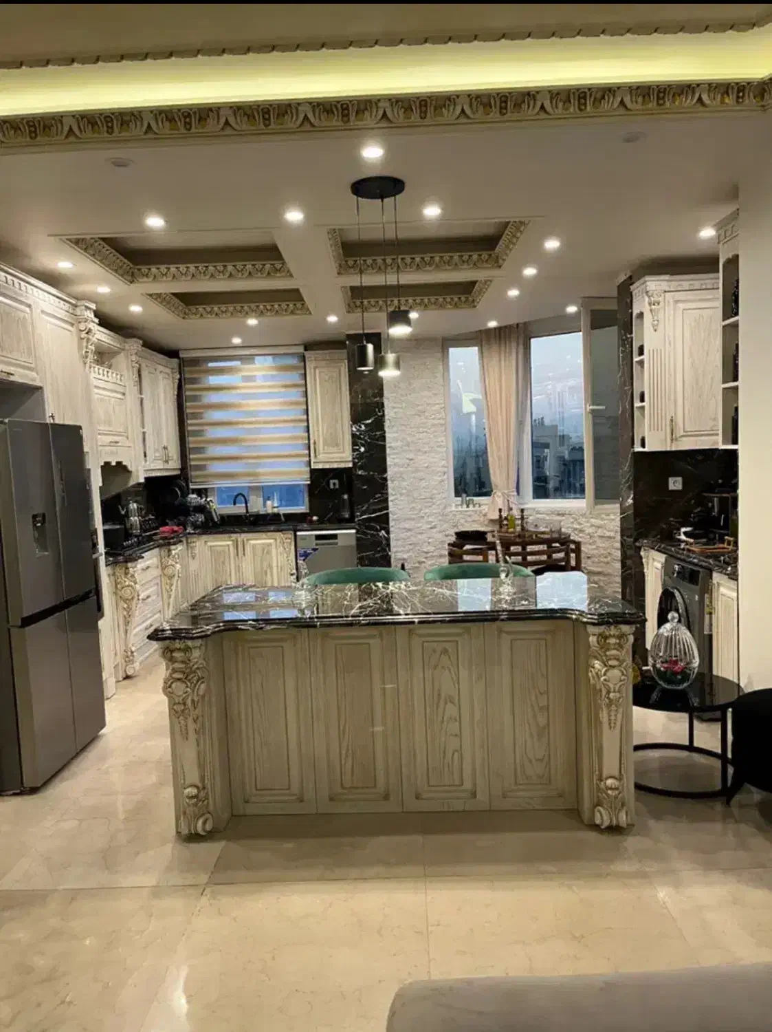 آپارتمان ۱۹۰متر (گذر پهن)