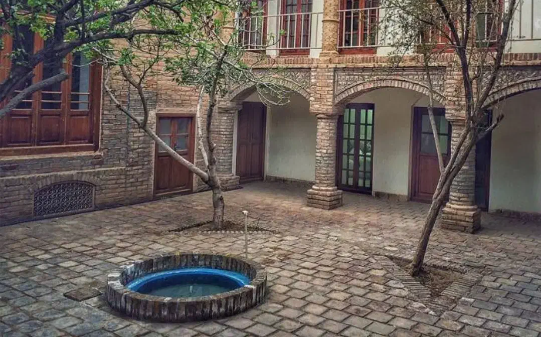 نیازمند خانه
