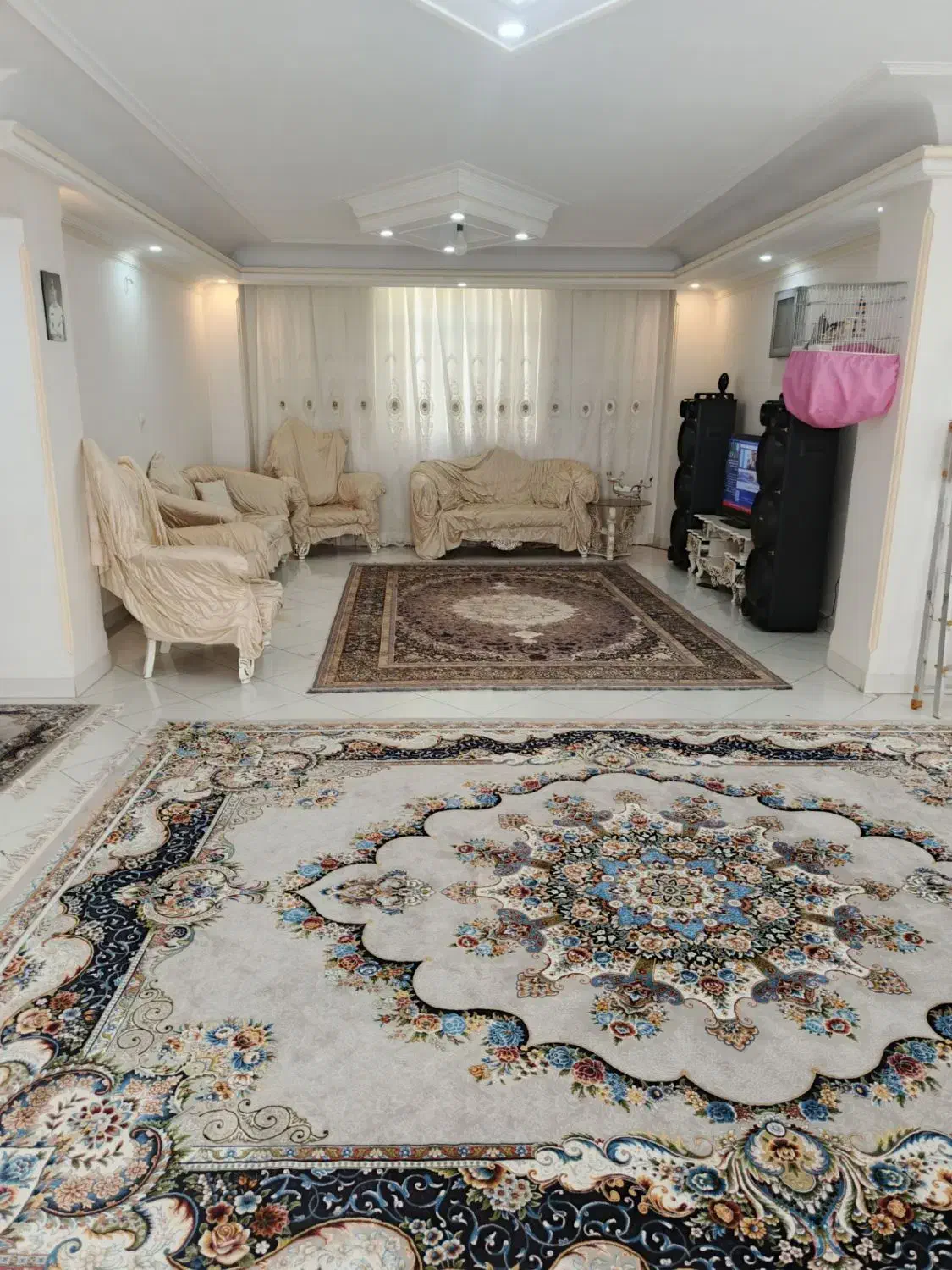 واحد ۱۱۰ متری واقع در بهترین لوکیشن شهرک فرهنگیان