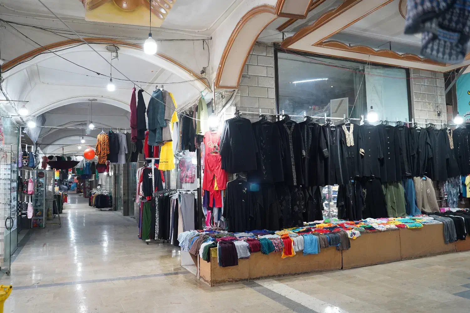 تجاری موقعیت استثنایی