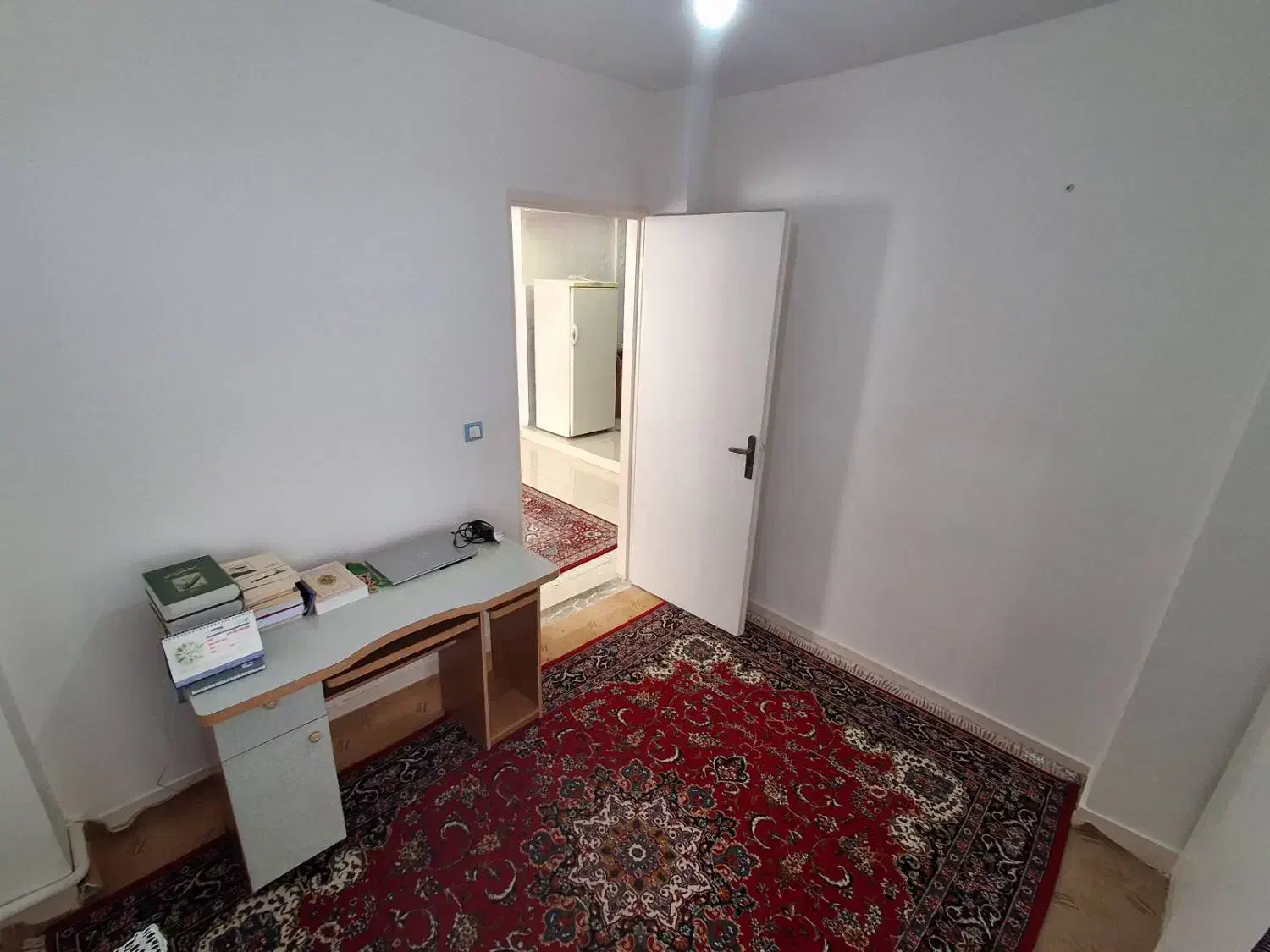 اندیشه شاهدغربی