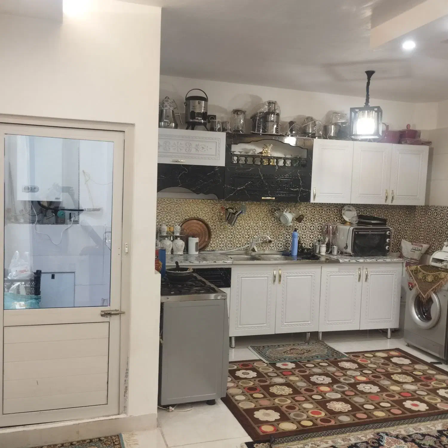 آپارتمان 80 متری نو ساز