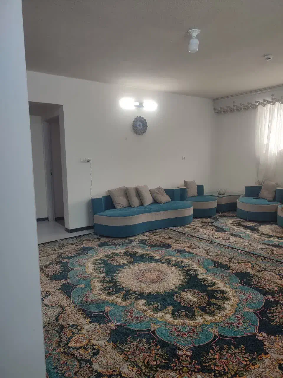 اپارتمان ۹۰ متری رهن و اجاره داده میشود
