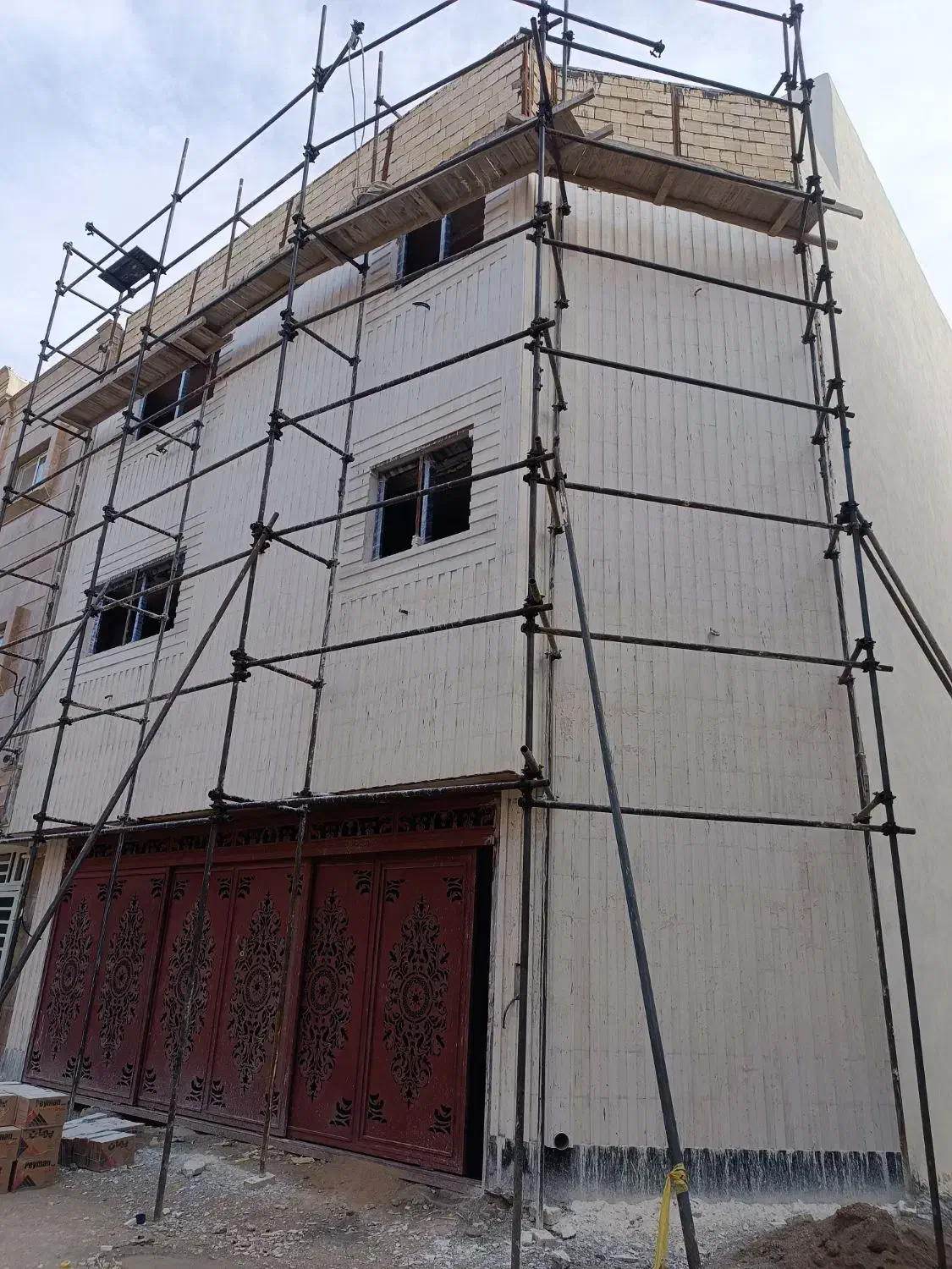 فروش ۳ خواب ۱۴۰ متری  گرگاب