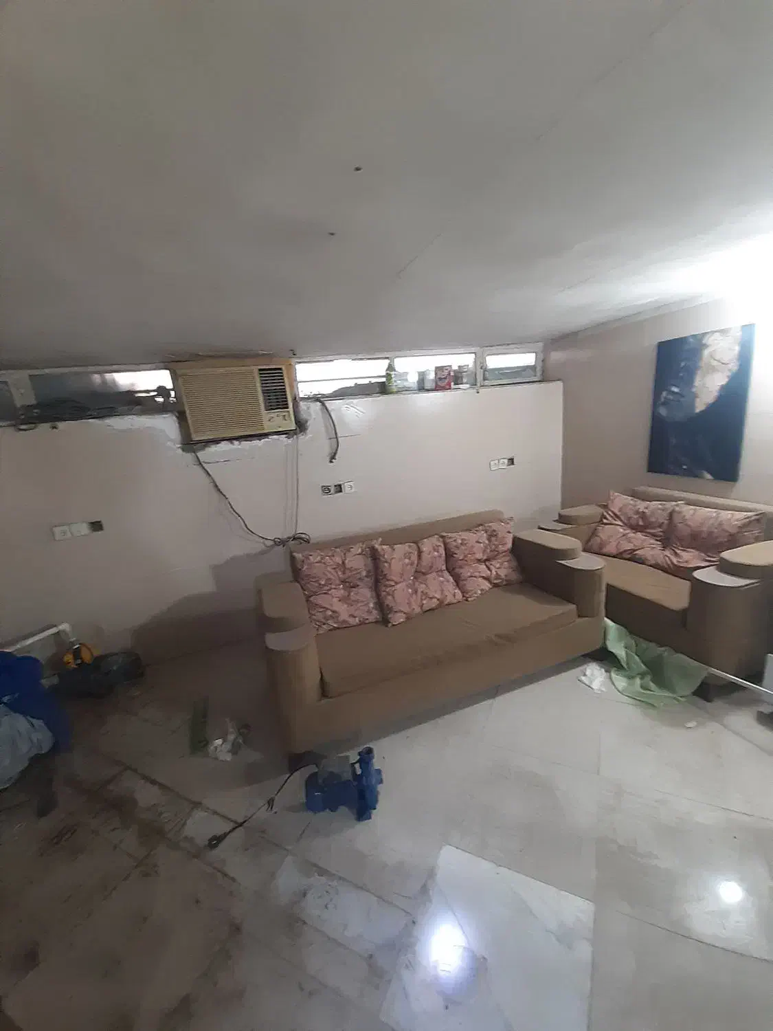اجاره زیرزمین 60متری تقاطع درزاده الزهرا