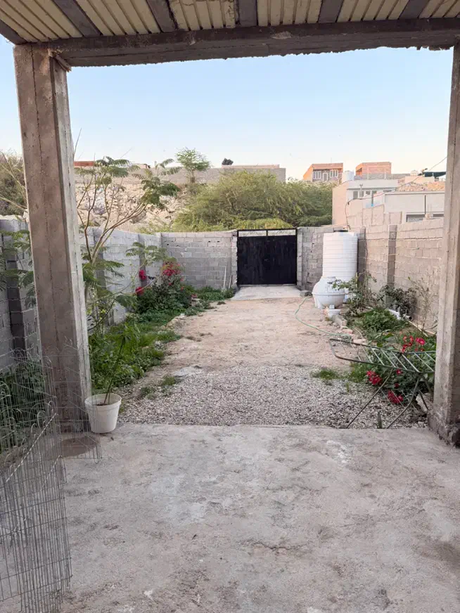 رهن و اجاره خونه ویلایی (باغچه)تنگک سوم