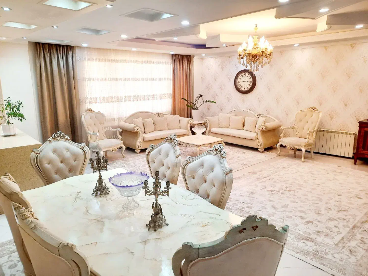آپارتمان لوکس ۱۱۰ متری ادیبی