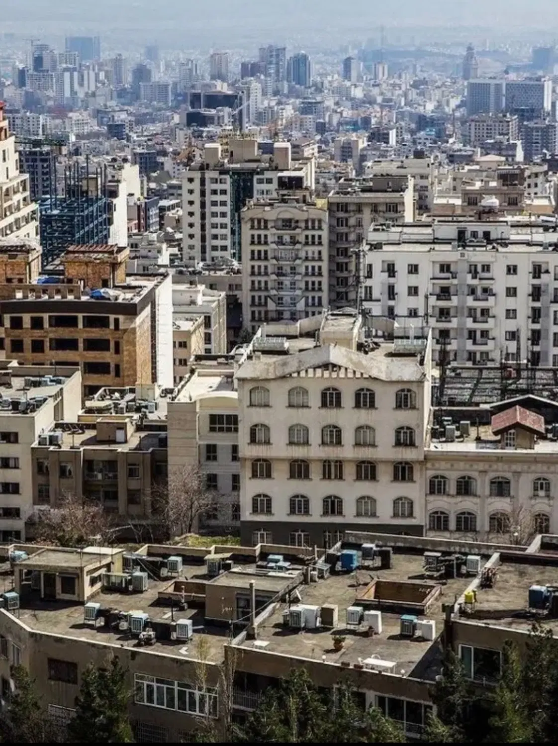 فروش زمین ۲۳۱ متری با خانه ۳ طبقه کلنگی تهرانپارس