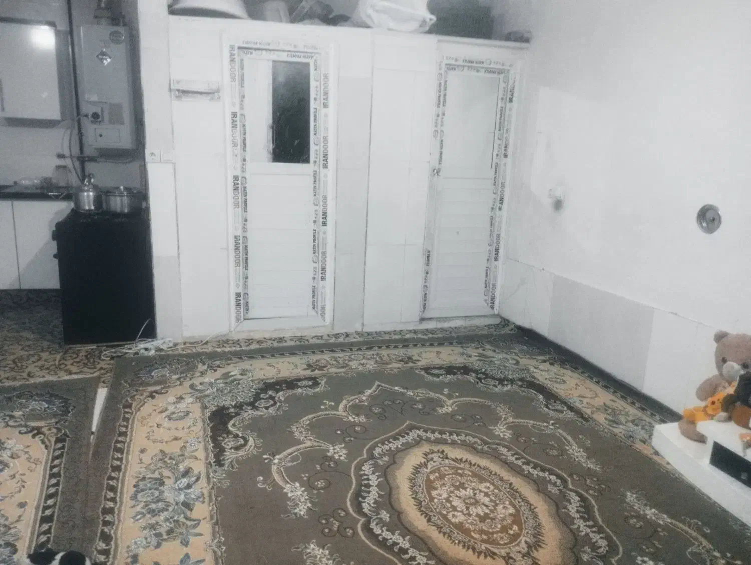 خونه یه خوابه فروشی