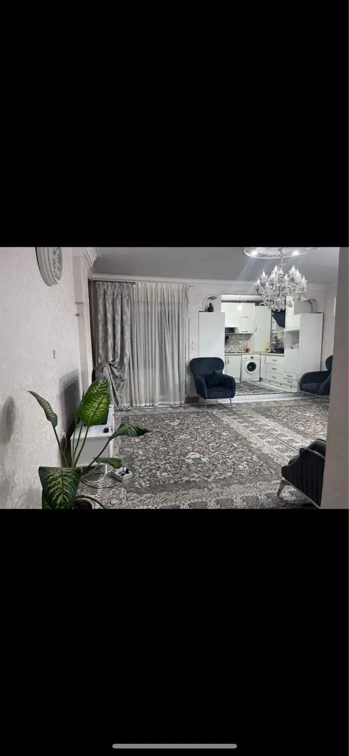طبقه همکف ۴تا پله میخوره ۵۵متر شمالی