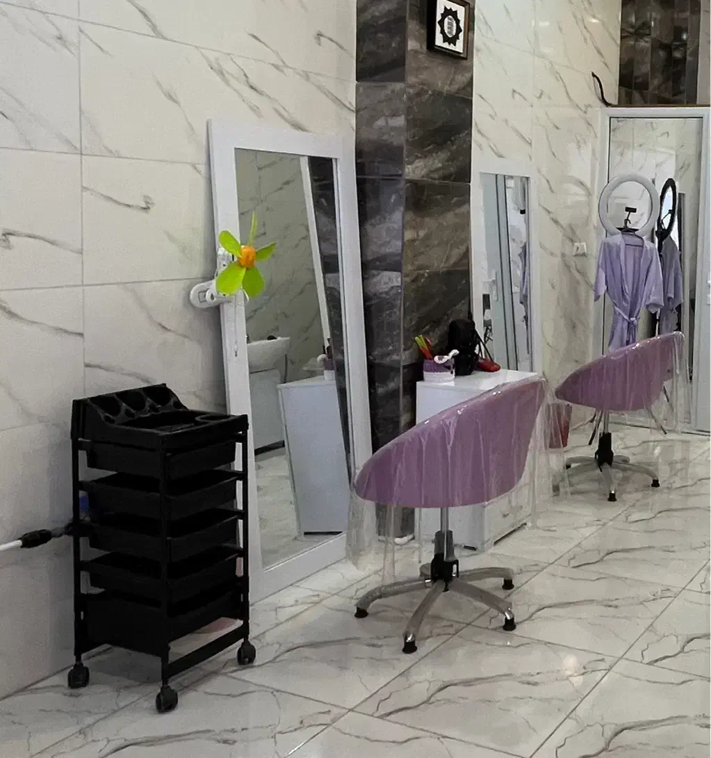 اجاره صندلی شنیون_ کراتین_ کوتاهی