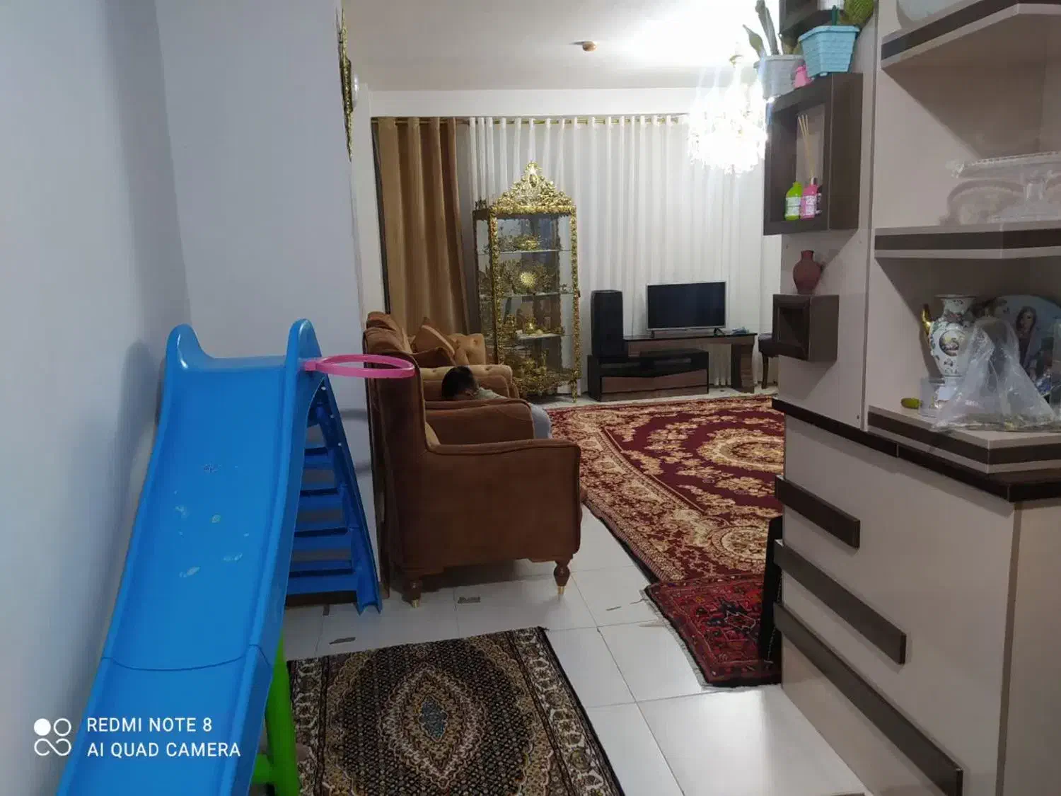 اجاره و رهن آپارتمان کوی گلریزان برج های دوقلو کاج