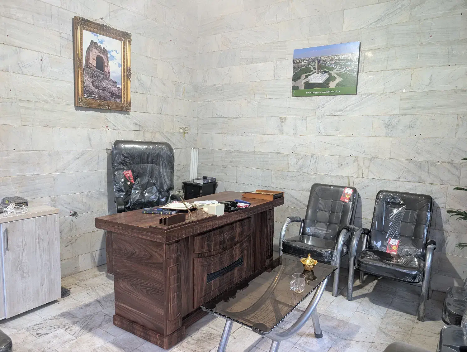 ۶۰ متر تجاری در خیابان مدنی