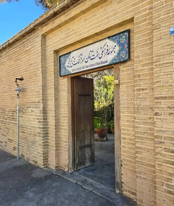 فروش خانه ی دو طبقه استثنایی و خوش قیمت