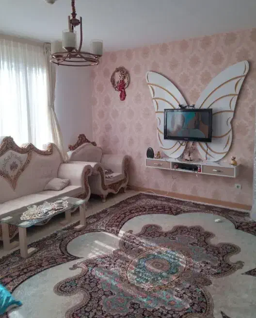 همخونه میخوام