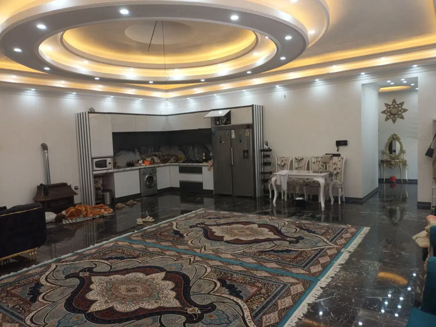 ویلا ۴۰۰ متری عرب آباد سلطان آباد