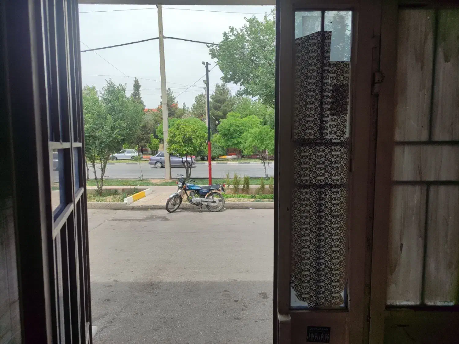 اجاره منزل ویلایی ب بلوار اصلی