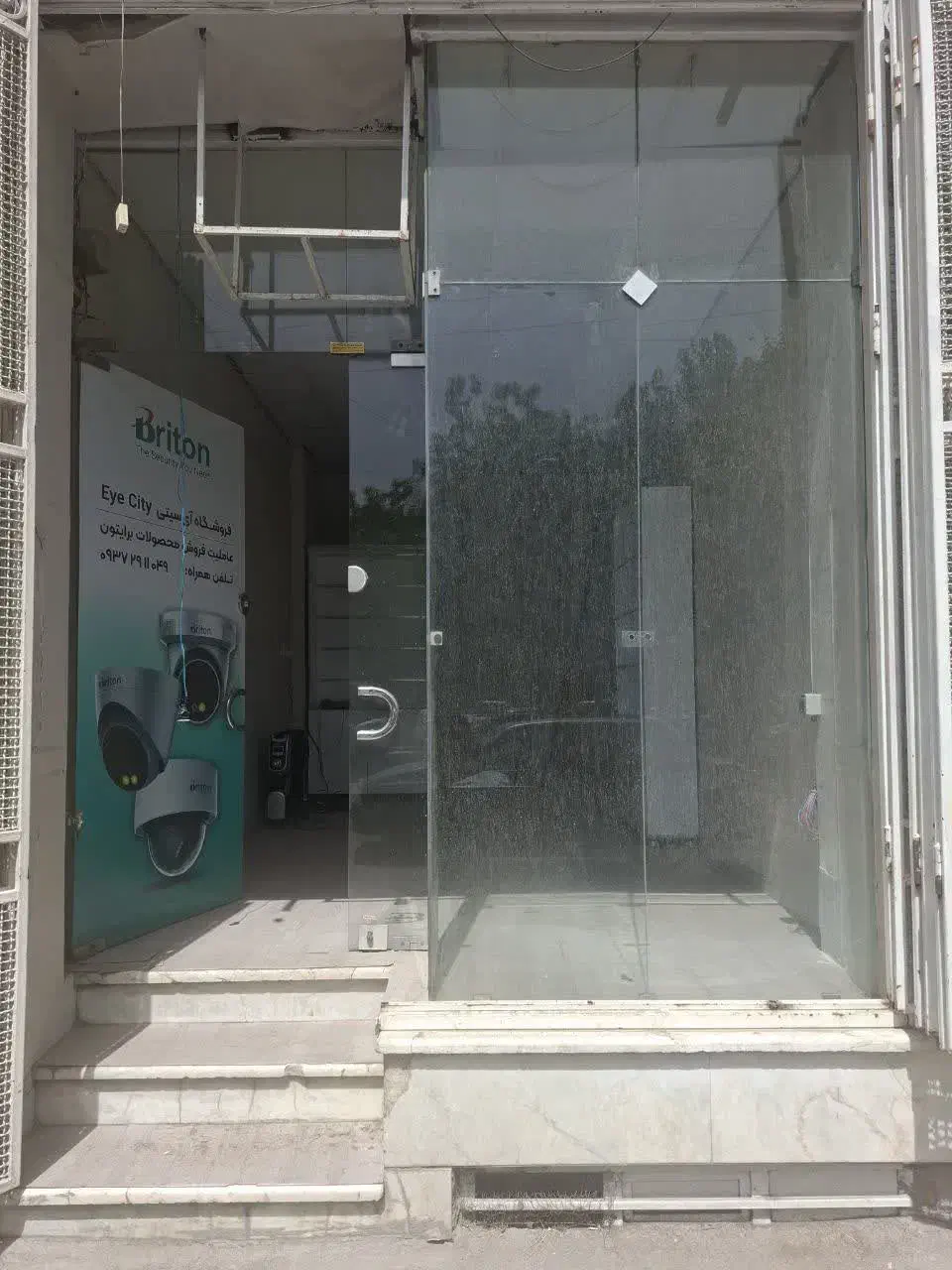 اجاره مغازه ۲۰ متری خیابان کاوه