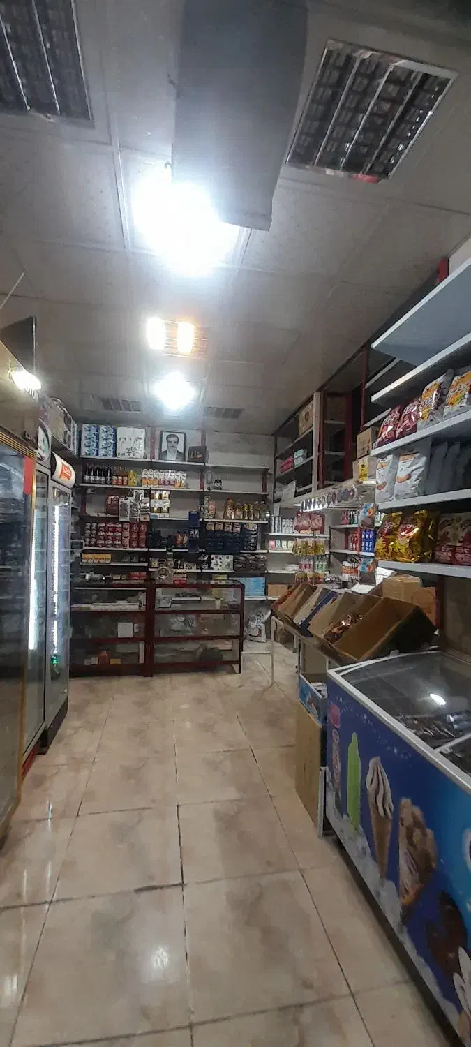 مغازه ۲۵ متر با ۴ متر بالکن ..اوقافی..