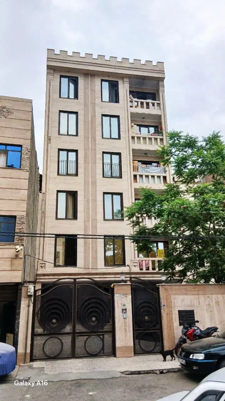 85متر دوخوابه فول امکانات
