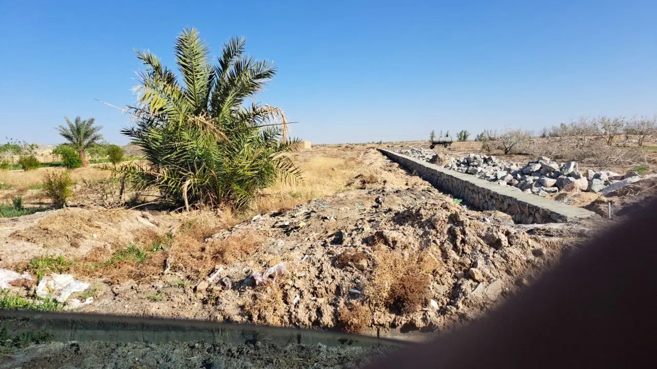 زمین ۲۵۰۰ متری قبل از تالار الماس