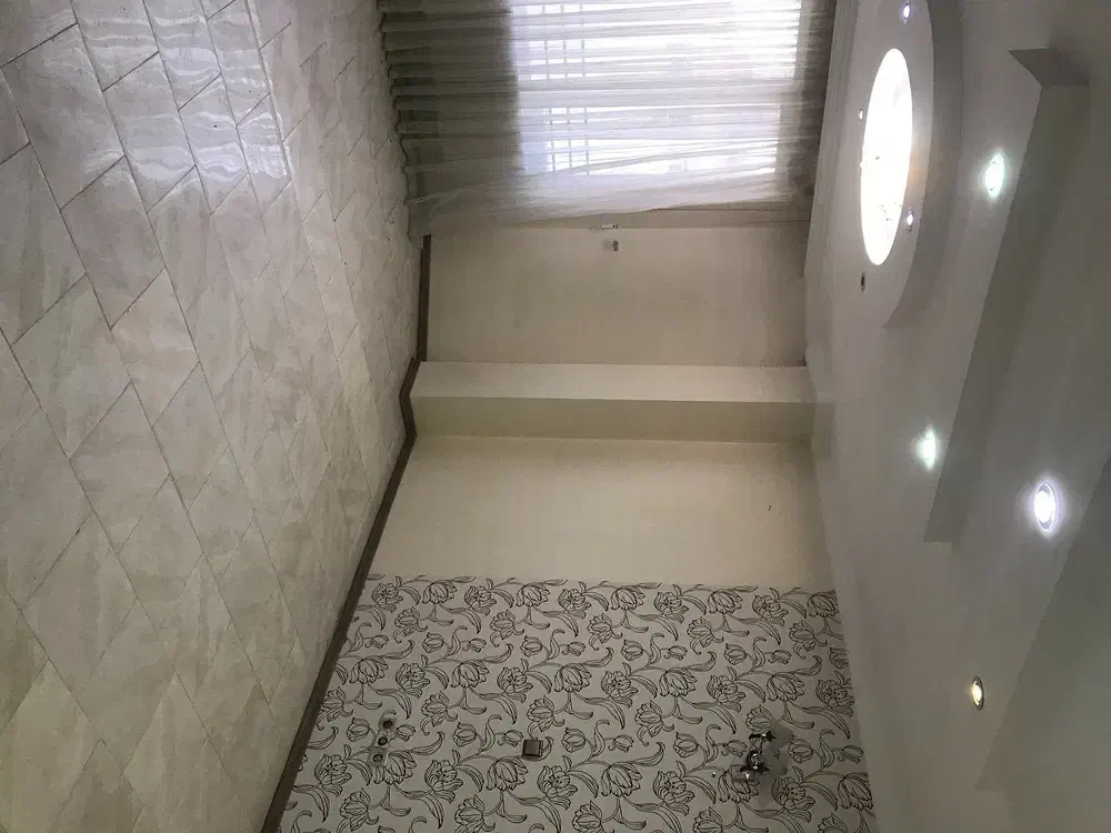 آپارتمان شمالی جنوبی
