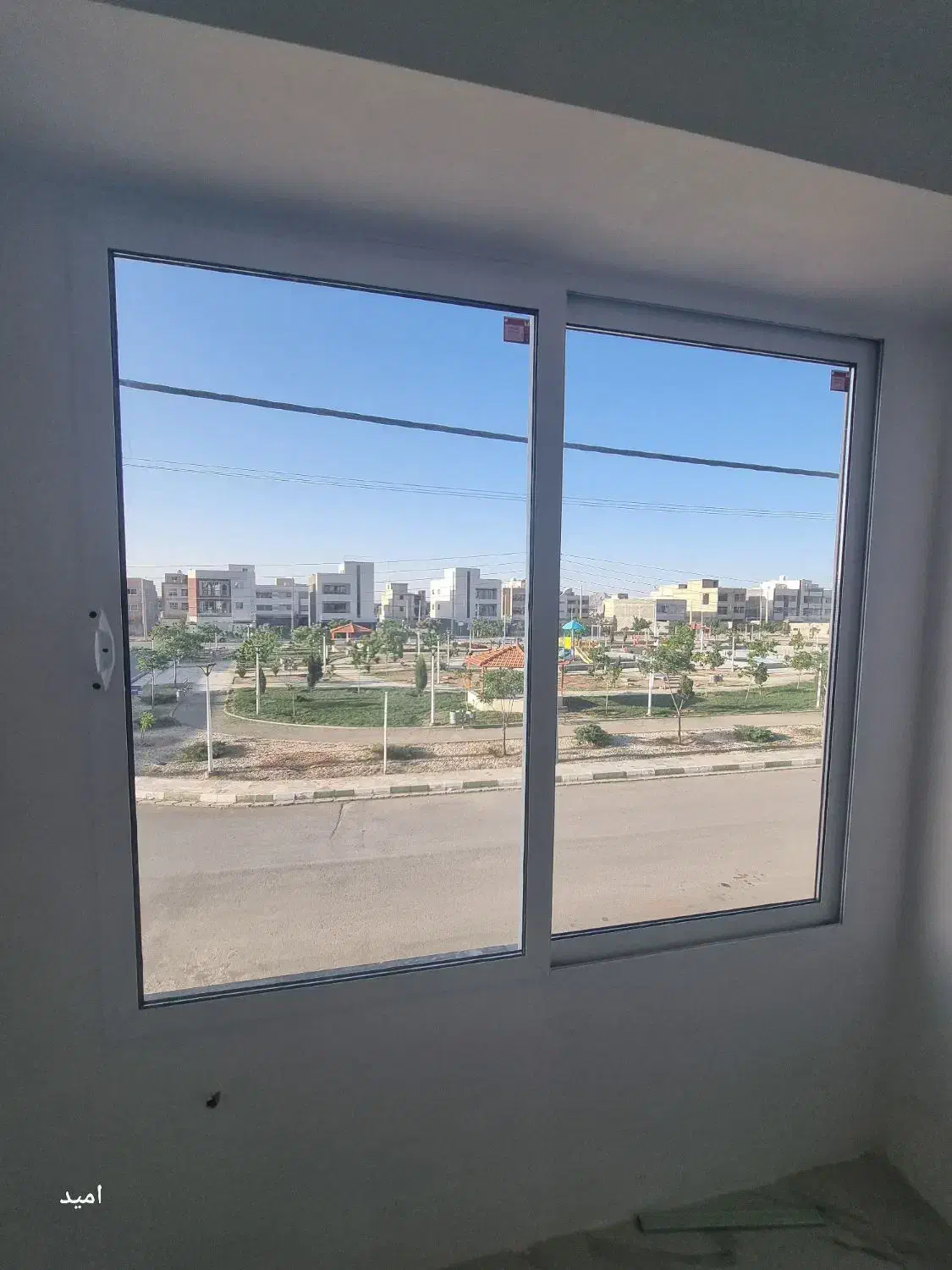 واحد 72 متری نوساز اسانسوردار
