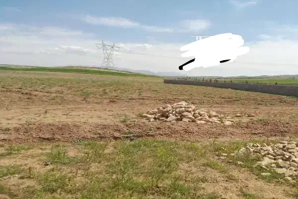 زمین باغی بنک