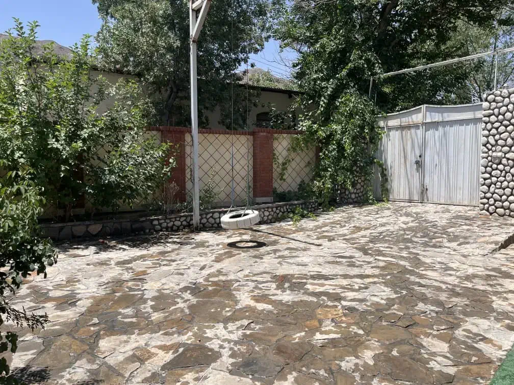 خانه باغ(ویلا).سیرچ